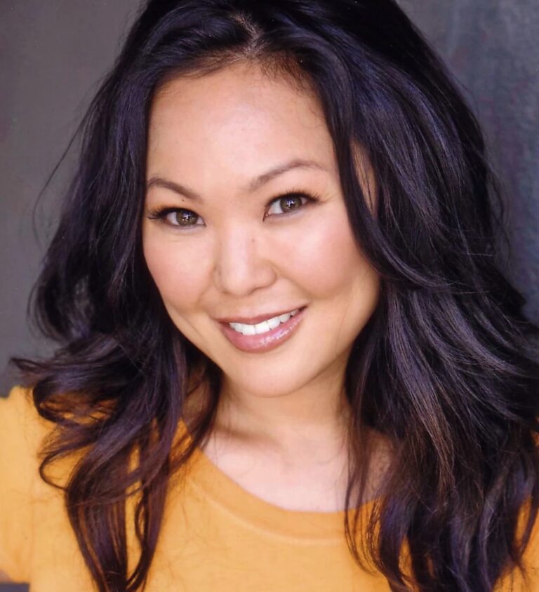 Angela Eunjin Oh